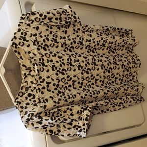 Loft X-Small Short Sleeve Button Back Blouse (does have a snagged thread)